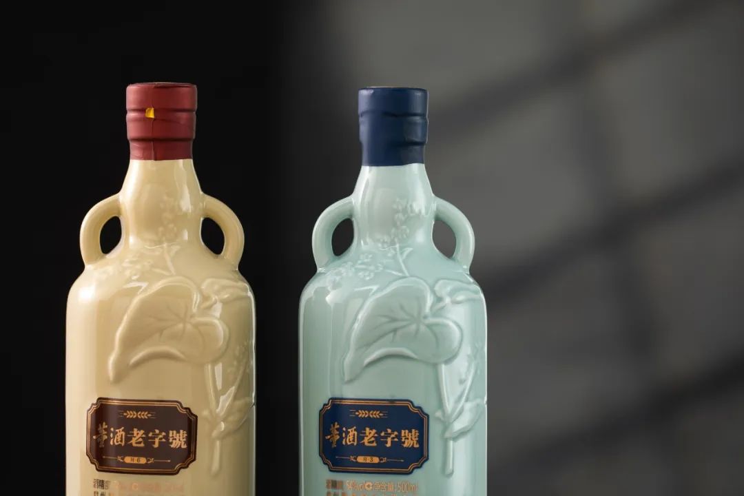 产品赏析｜董酒老字号：一壶老酒喜相逢